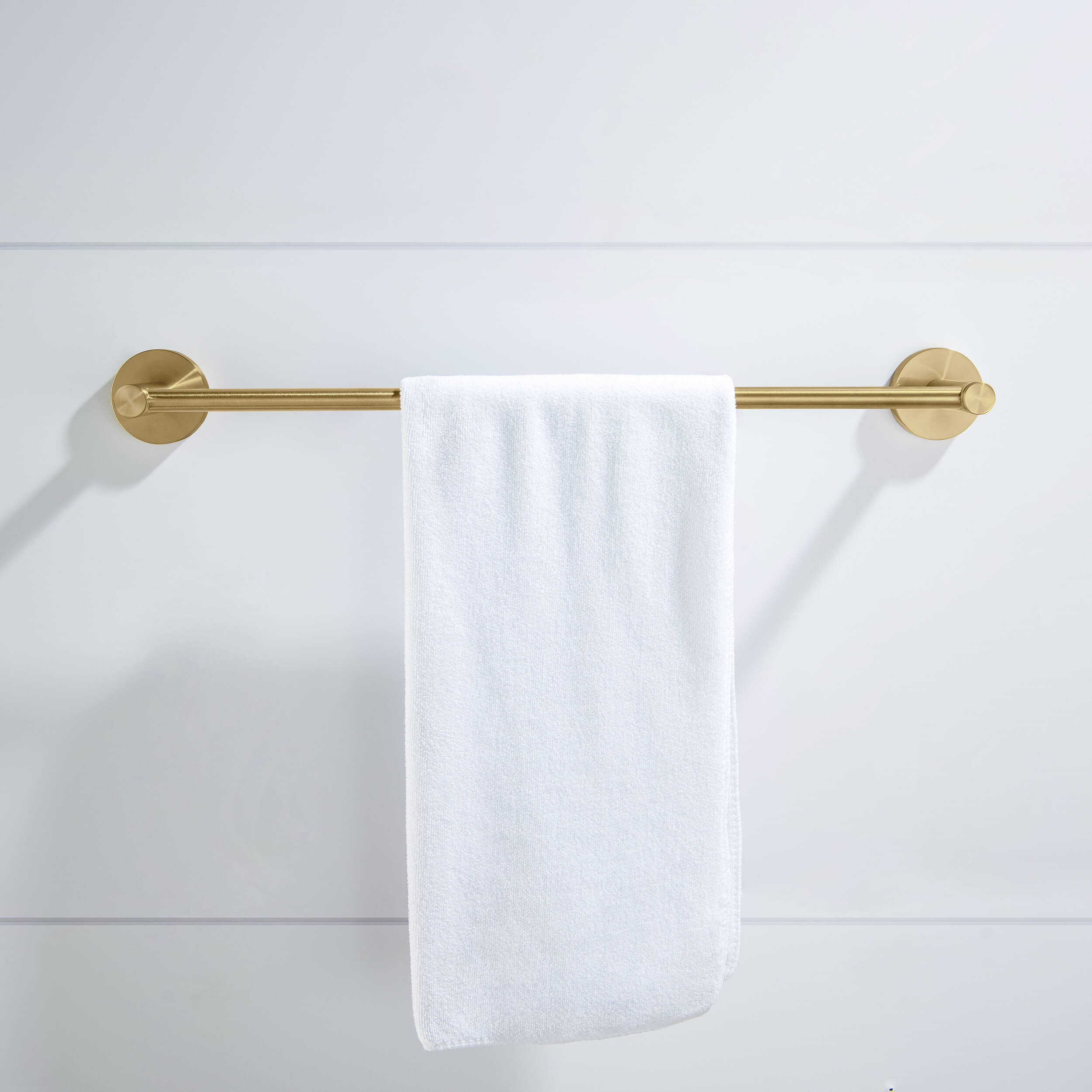 Halo Bathroom 18" Towel Bar - CBA-1407
