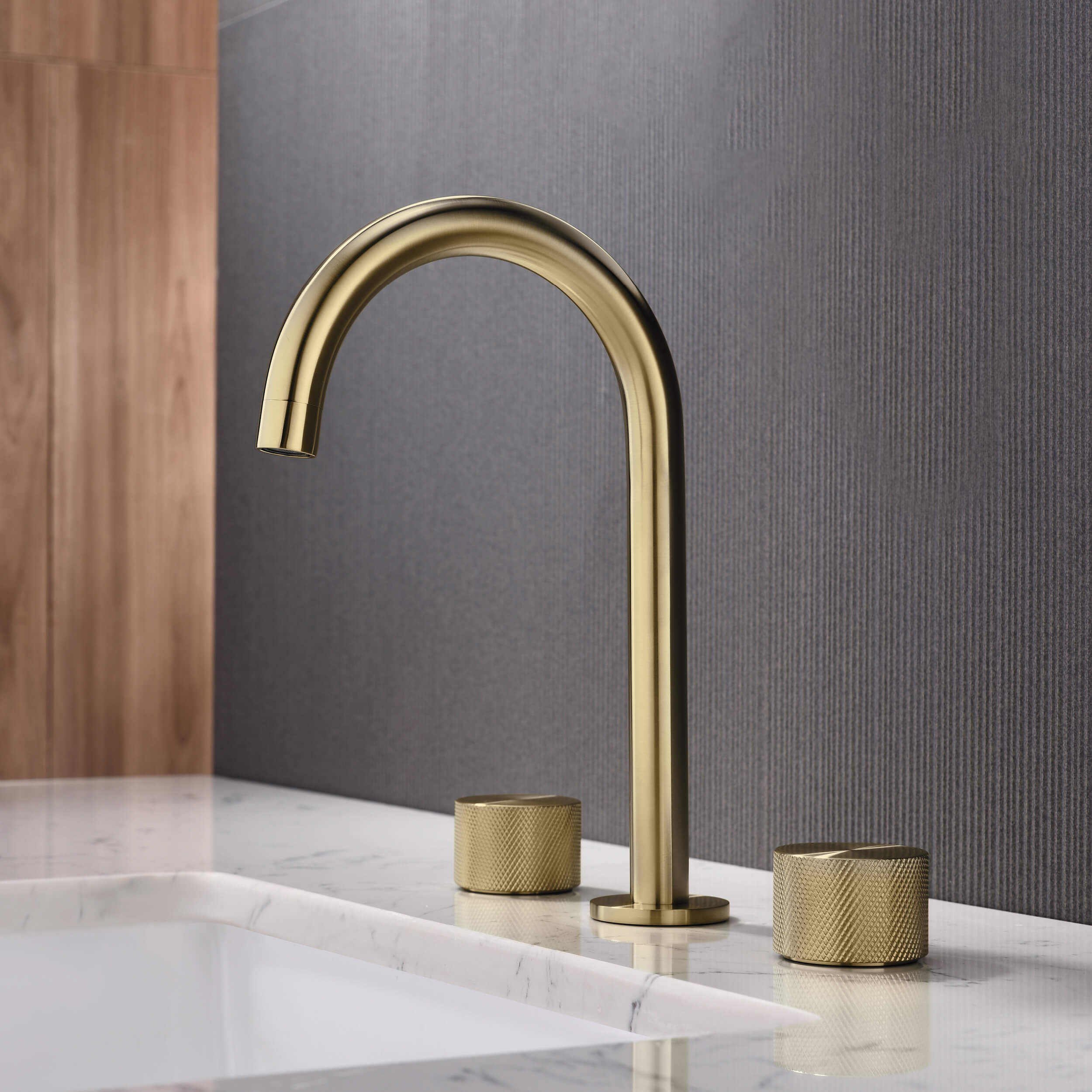 Verona 8" Widespread Bathroom Sink Faucet with Drain Assembly - CBF-1026
