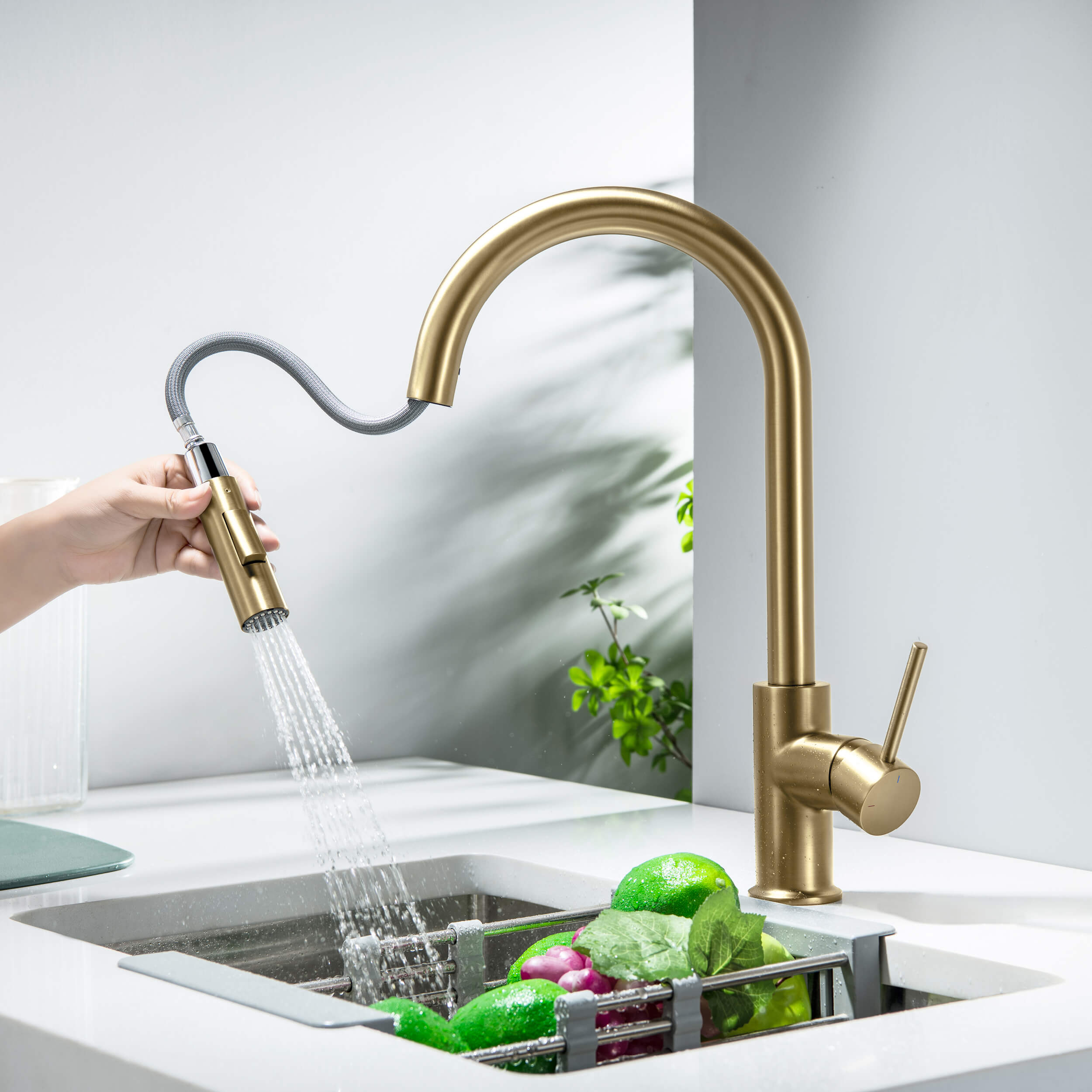 Halo Single Handle Pull Down Kitchen Faucet - CKF-2013