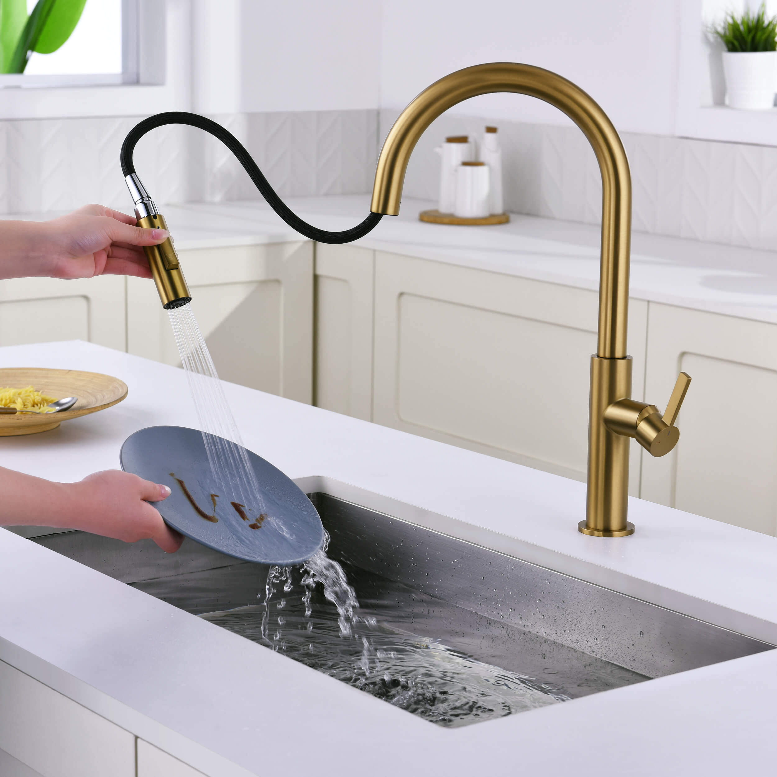 Neo Single Handle Pull Down Kitchen Faucet - CKF-2019