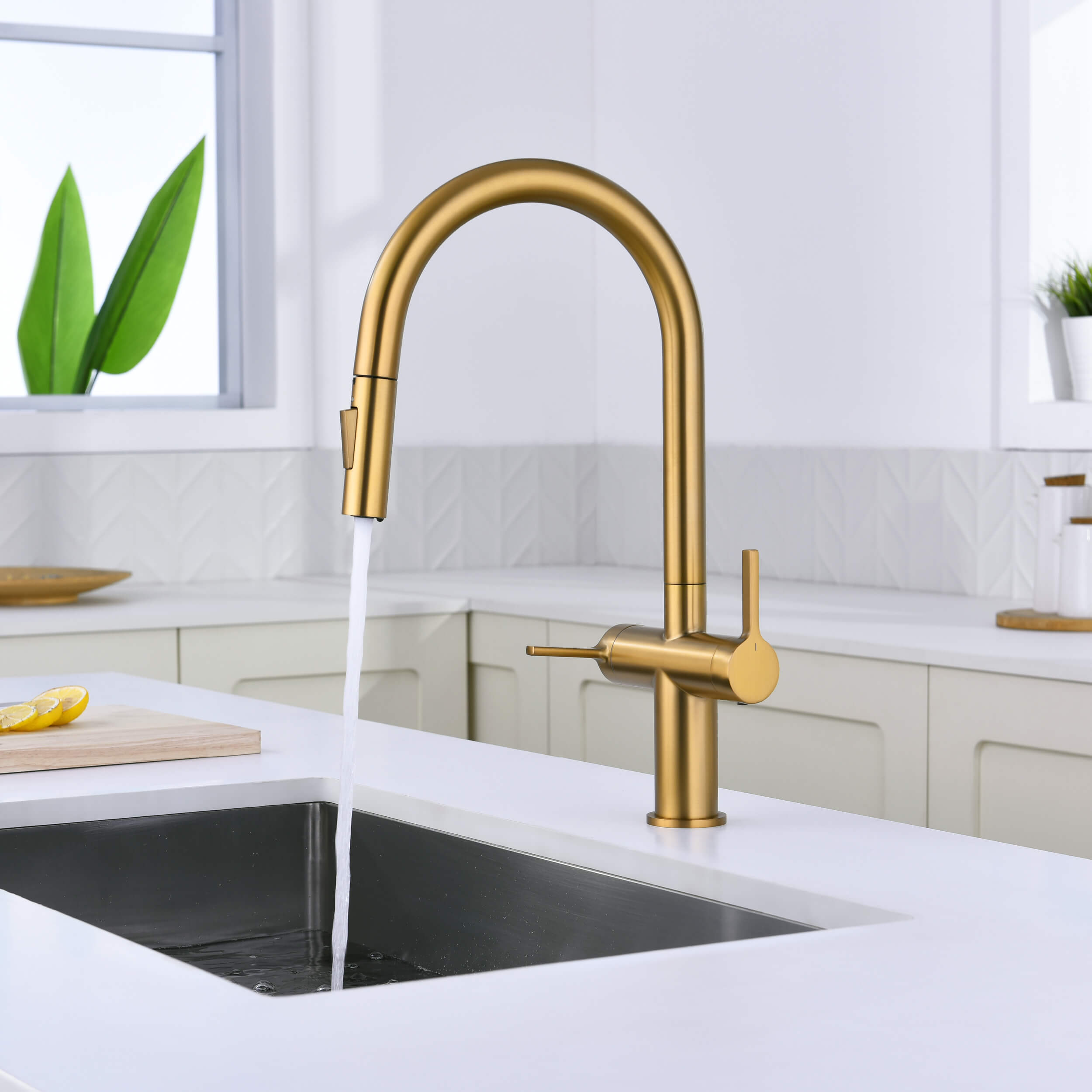 Neo Single Hole Two Handle Pull Down Kitchen Faucet - CKF-2020