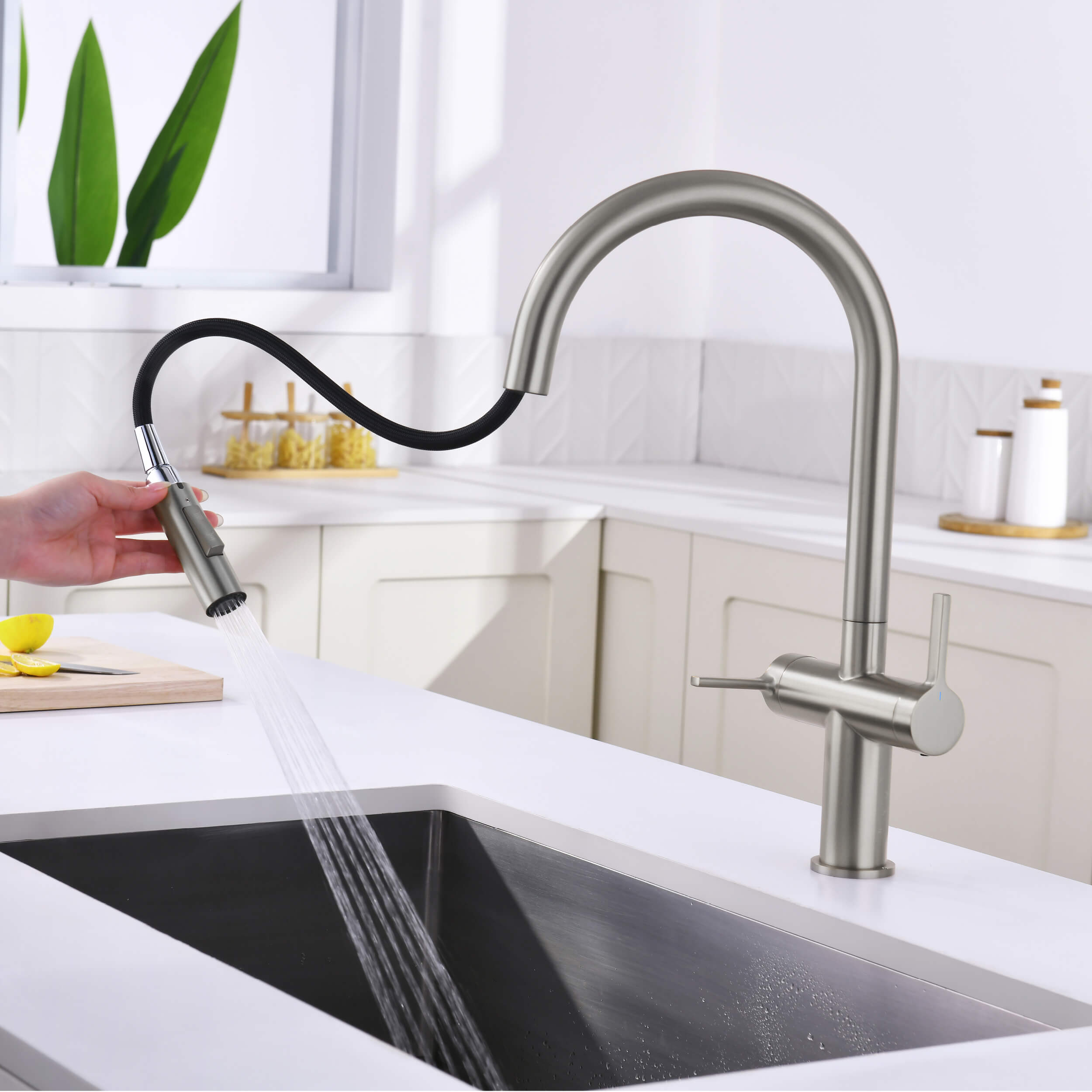 Neo Single Hole Two Handle Pull Down Kitchen Faucet - CKF-2020