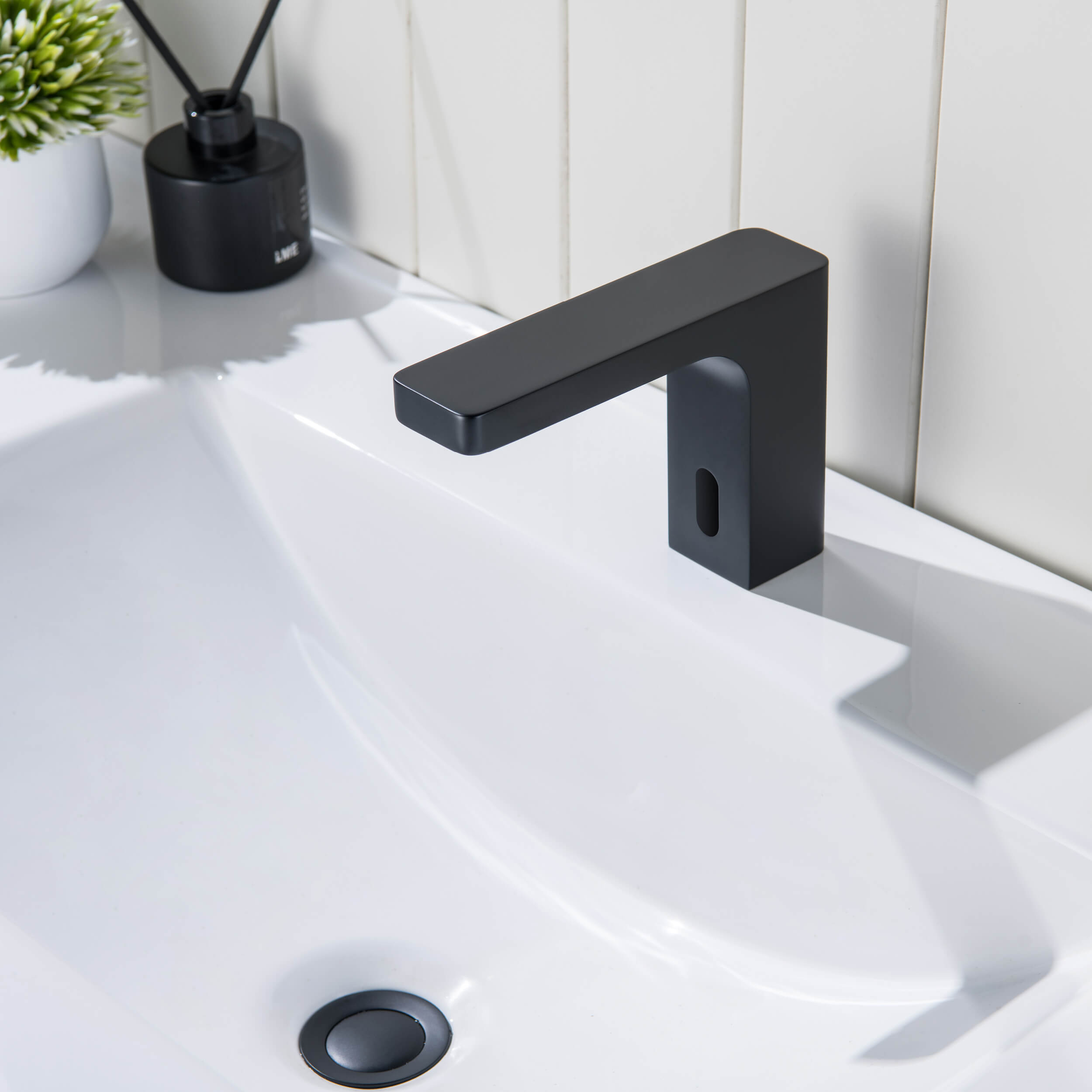 Fusion Touchless Bathroom Faucet with Pop-Up Drain — Plug-In or Battery Powered - CBF-1030
