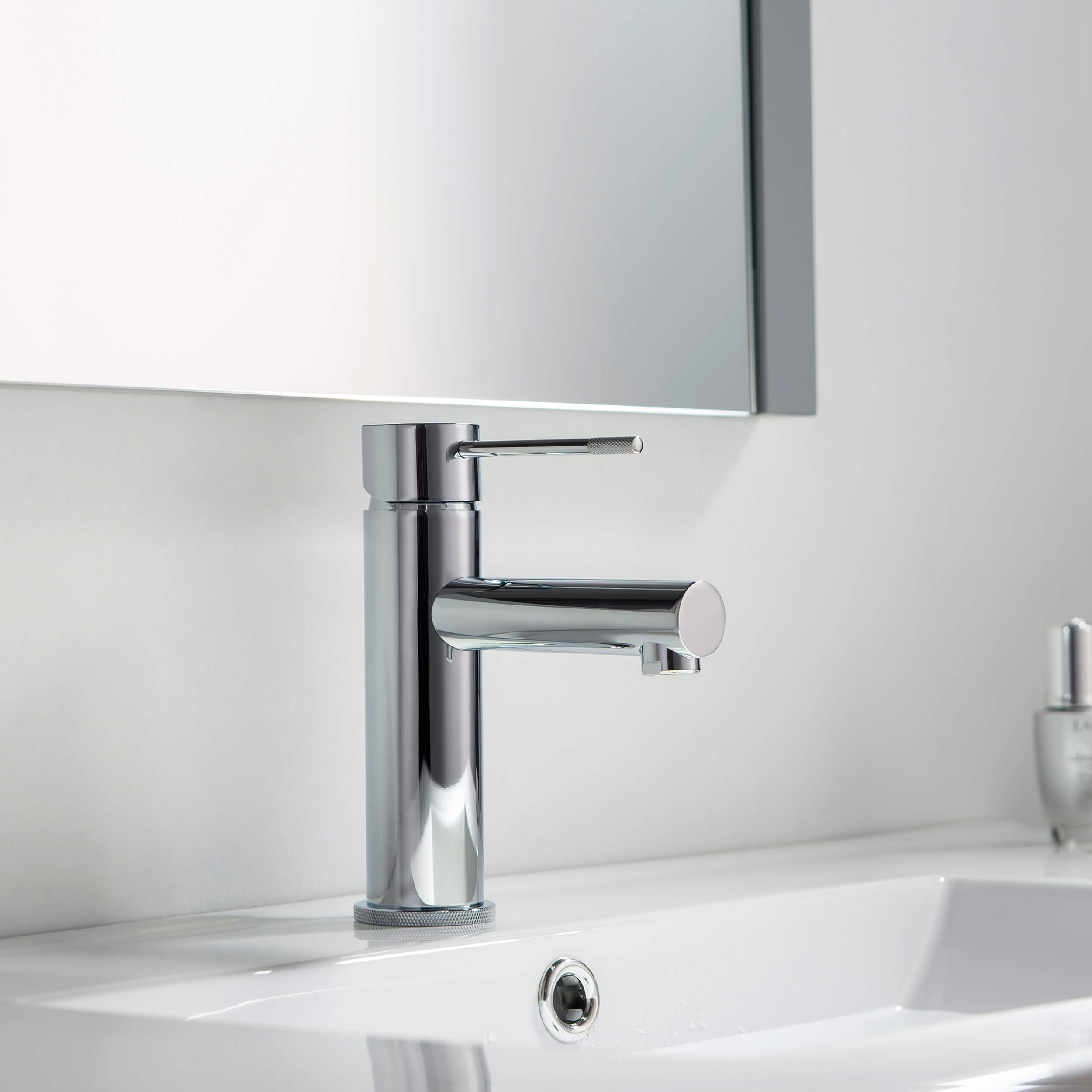 Verona Single Handle Bathroom Vanity Sink Faucet with Pop Up Drain - CBF-1010