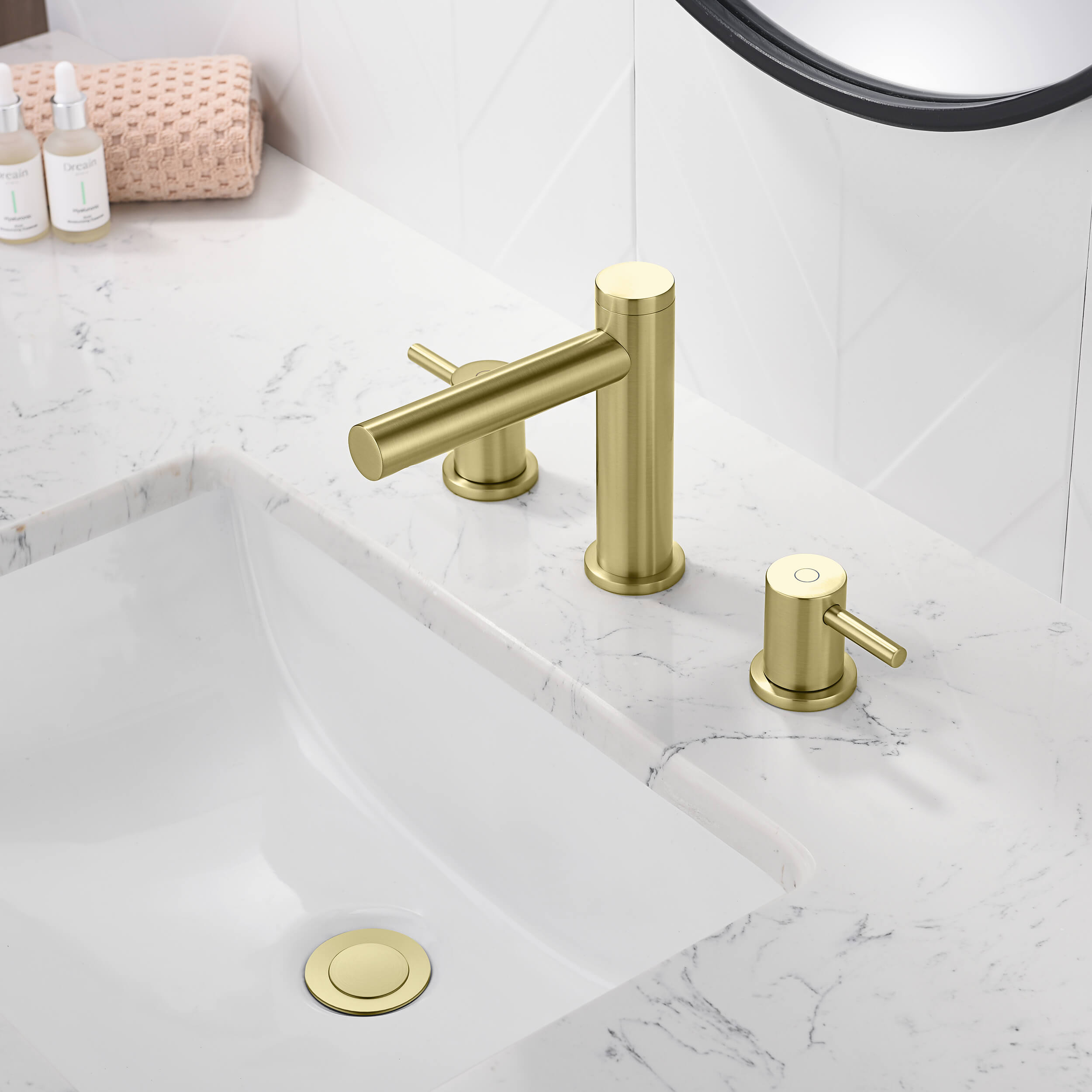 Halo 8" Widespread Bathroom Sink Faucet with Drain Assembly - CBF-1025