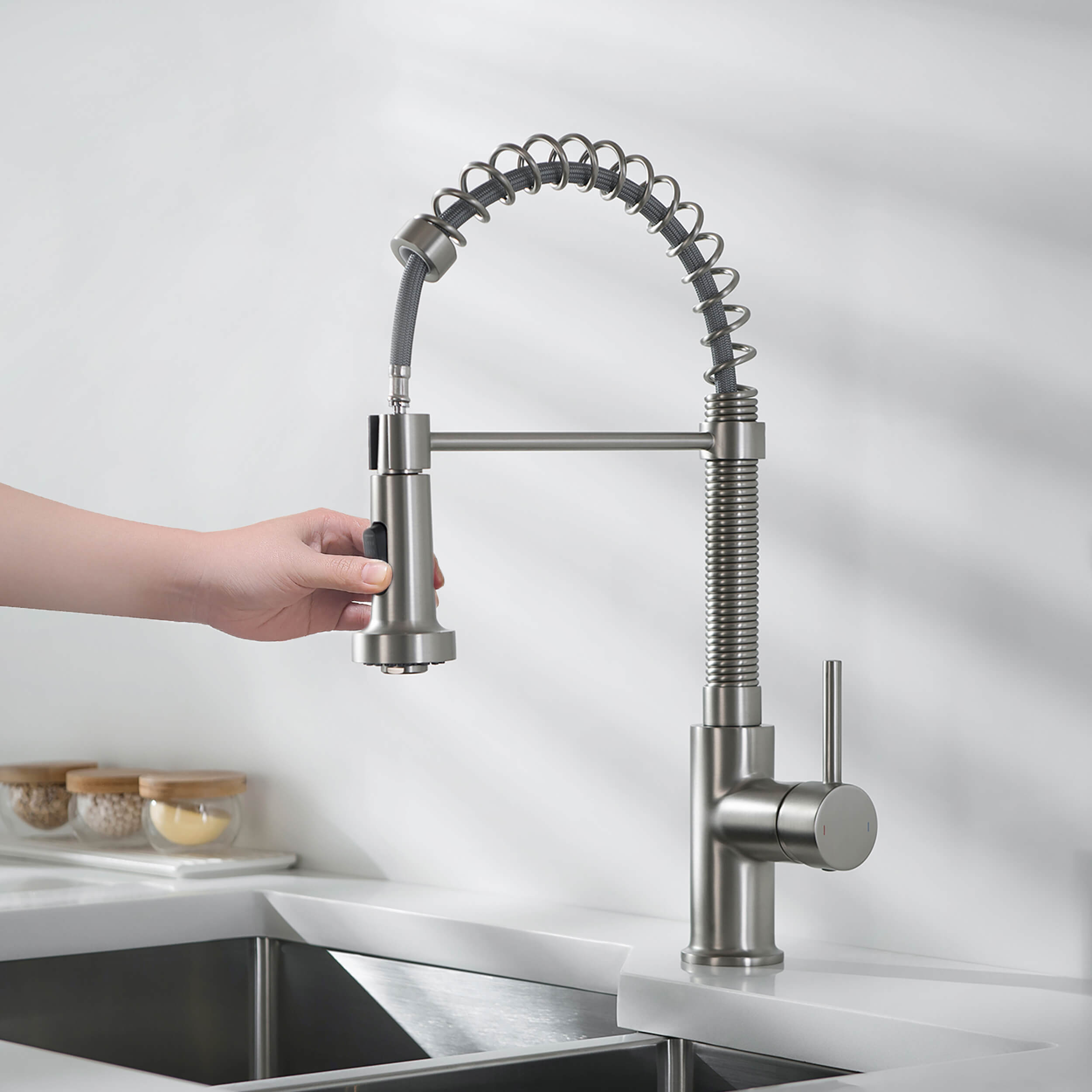 Genova Commercial Style Single Handle Pull Down Kitchen Sink Faucet - CKF-2003