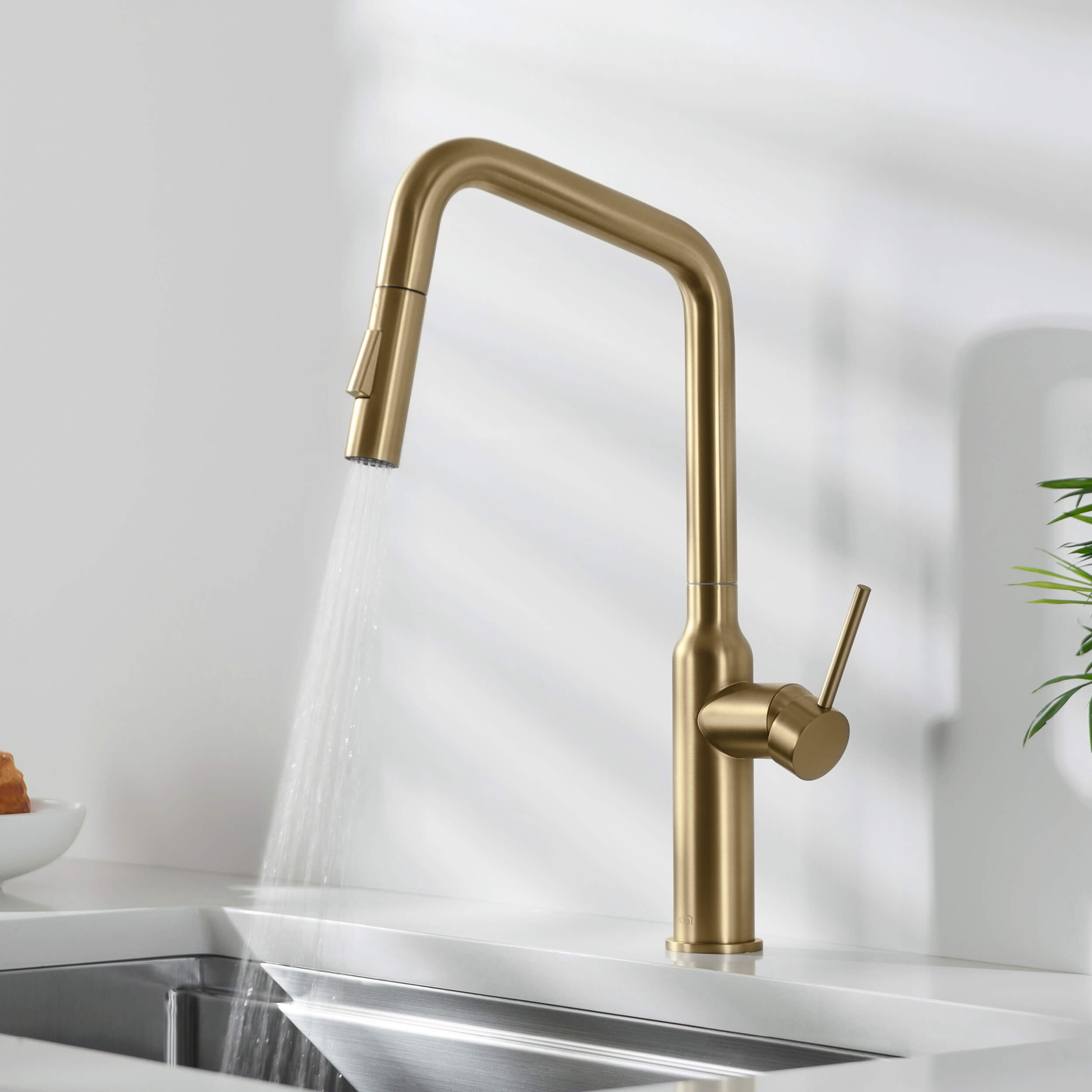 Tampa Single Handle Pull Down Kitchen Sink Faucet - CKF-2007