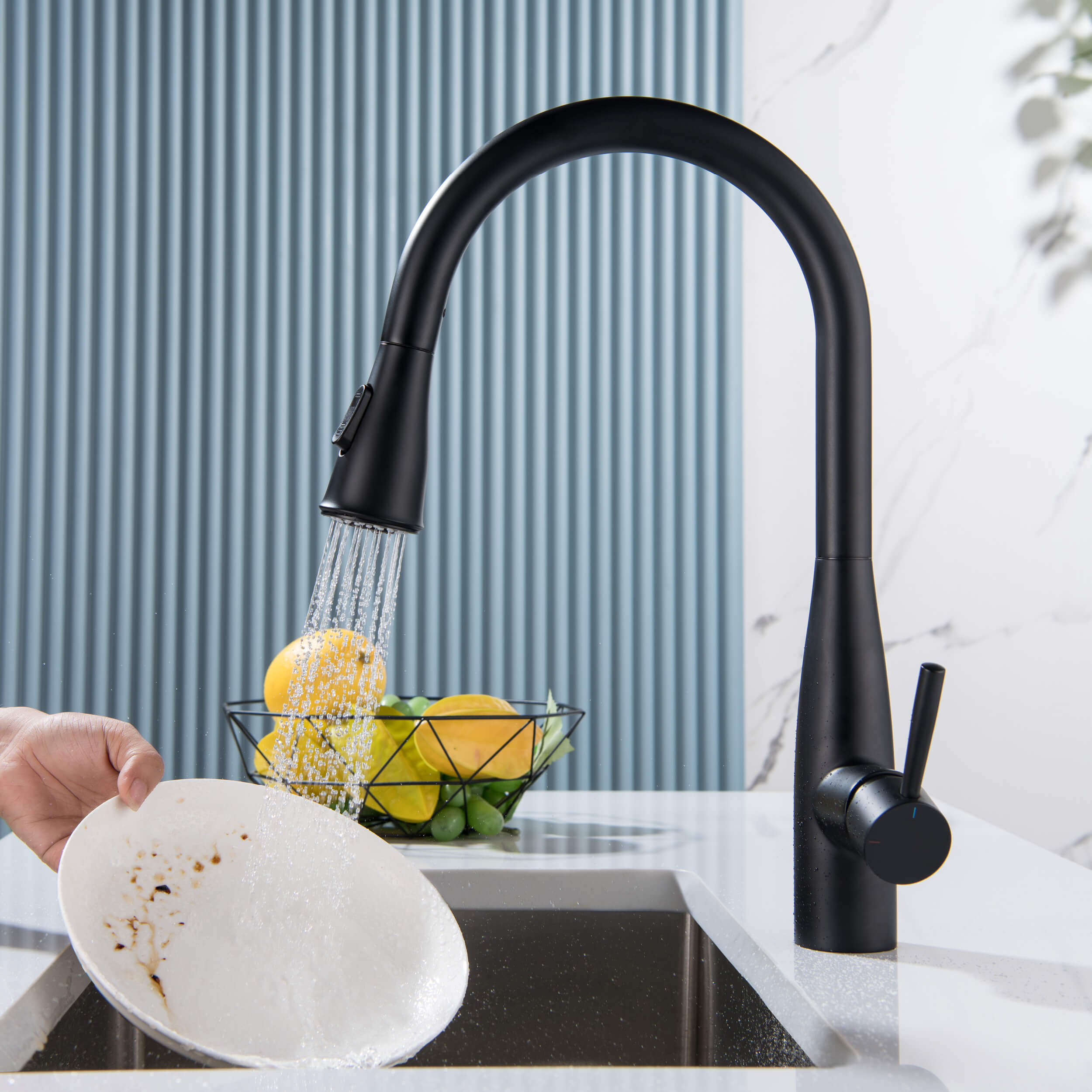 Plano-T Single Handle Pull Down Kitchen Sink Faucet - CKF-2016