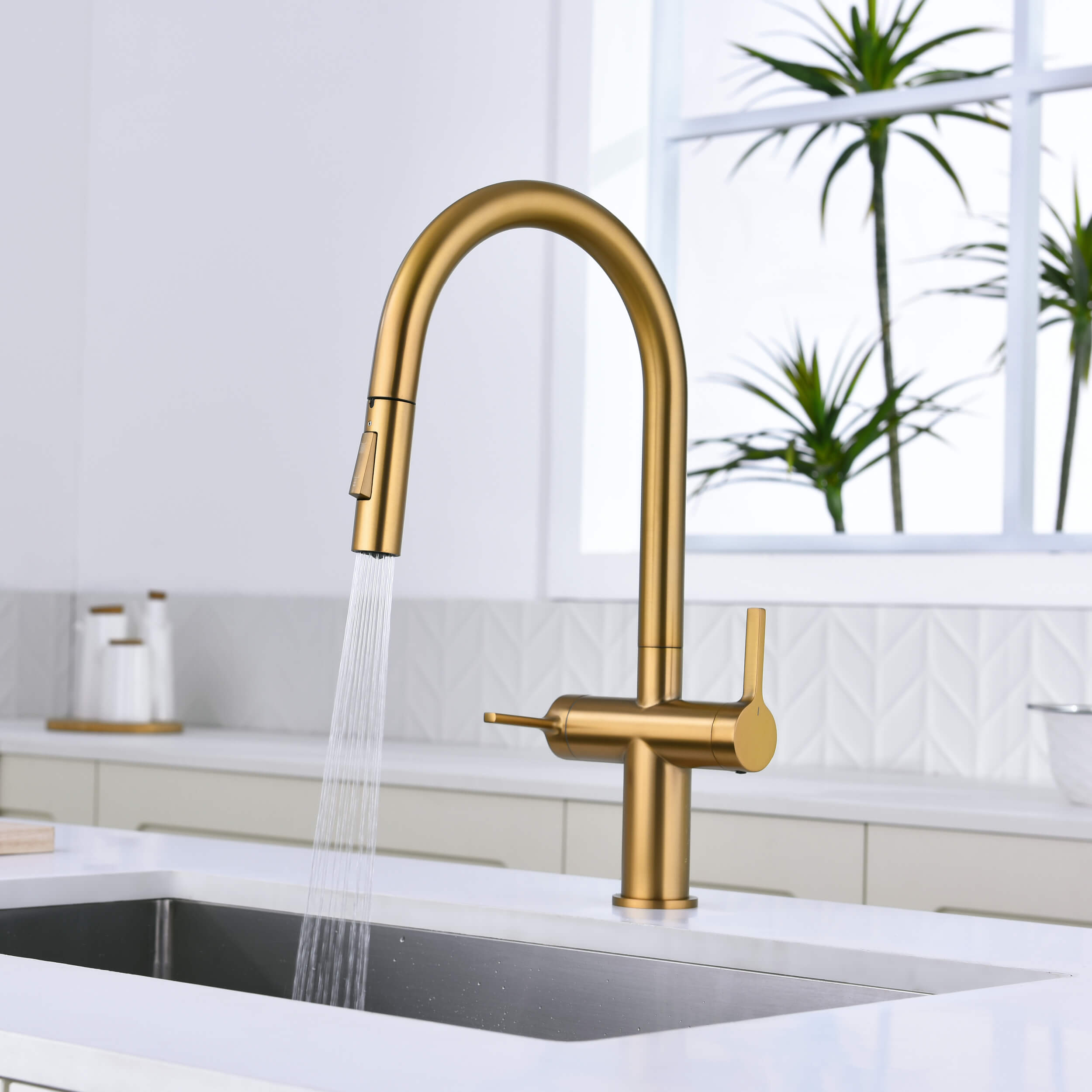 Neo Single Hole Two Handle Pull Down Kitchen Faucet - CKF-2020
