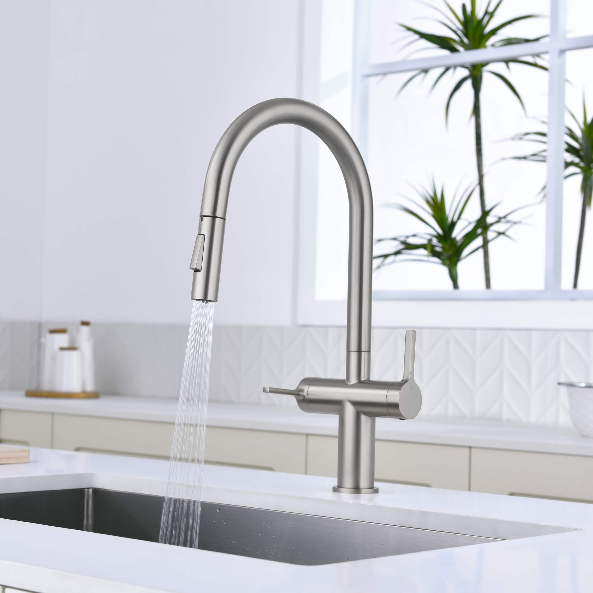 Neo Single Hole Two Handle Pull Down Kitchen Faucet - CKF-2020