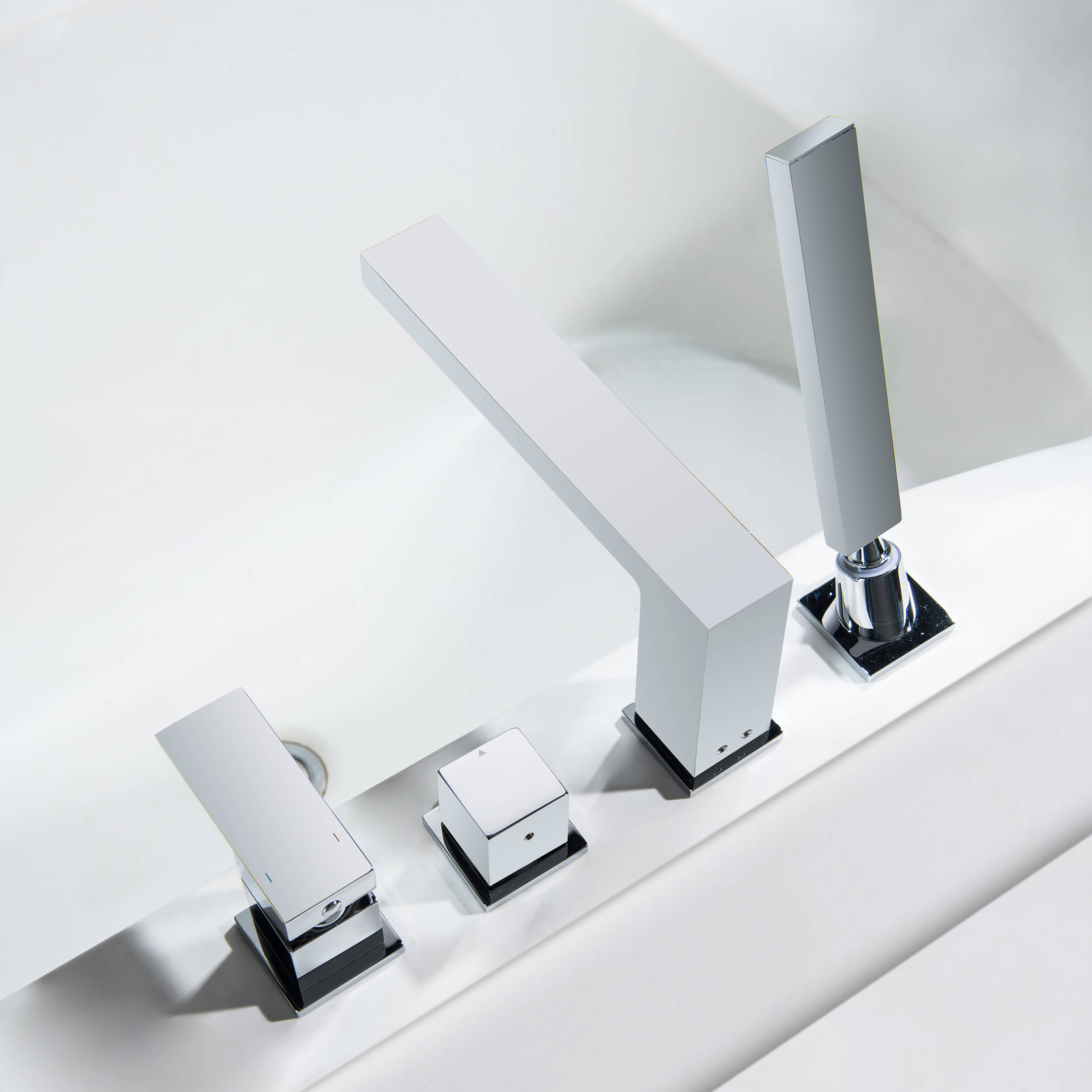 Quadra Deck Mounted Roman Bathtub Faucet with Hand Shower - CTF-3102