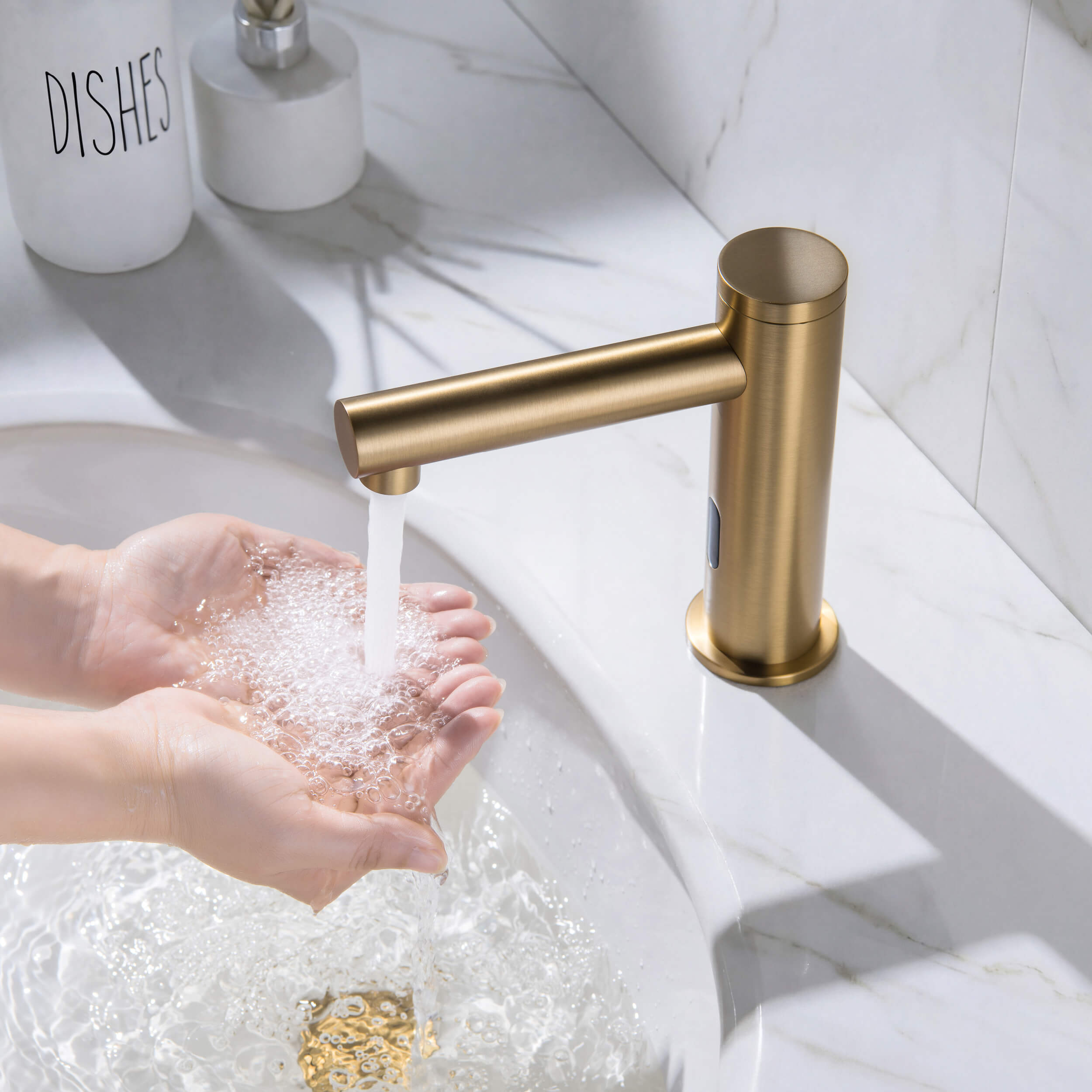 Halo Touchless Bathroom Faucet with Pop-Up Drain — Plug-In or Battery Powered - CBF-1029