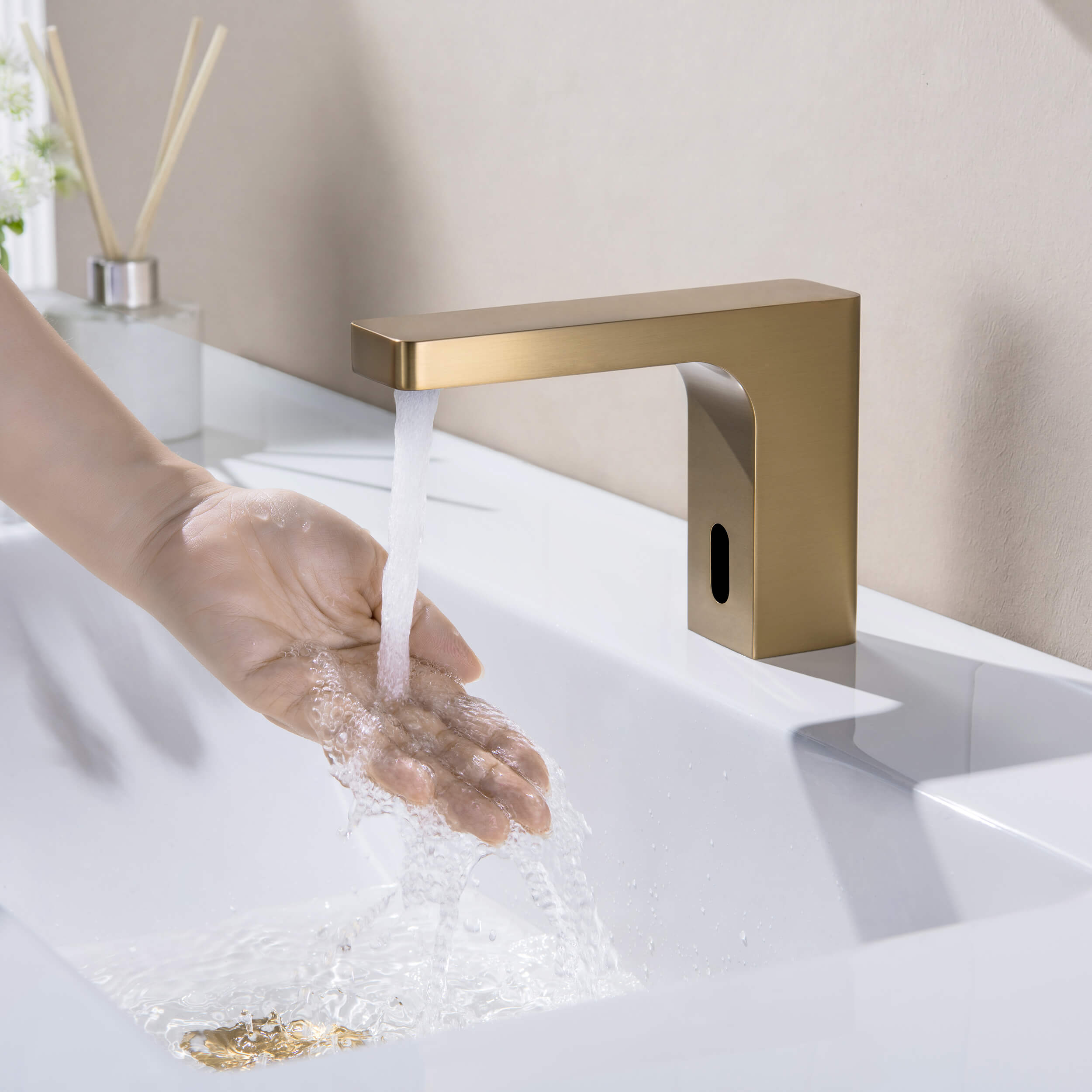 Fusion Touchless Bathroom Faucet with Pop-Up Drain — Plug-In or Battery Powered - CBF-1030